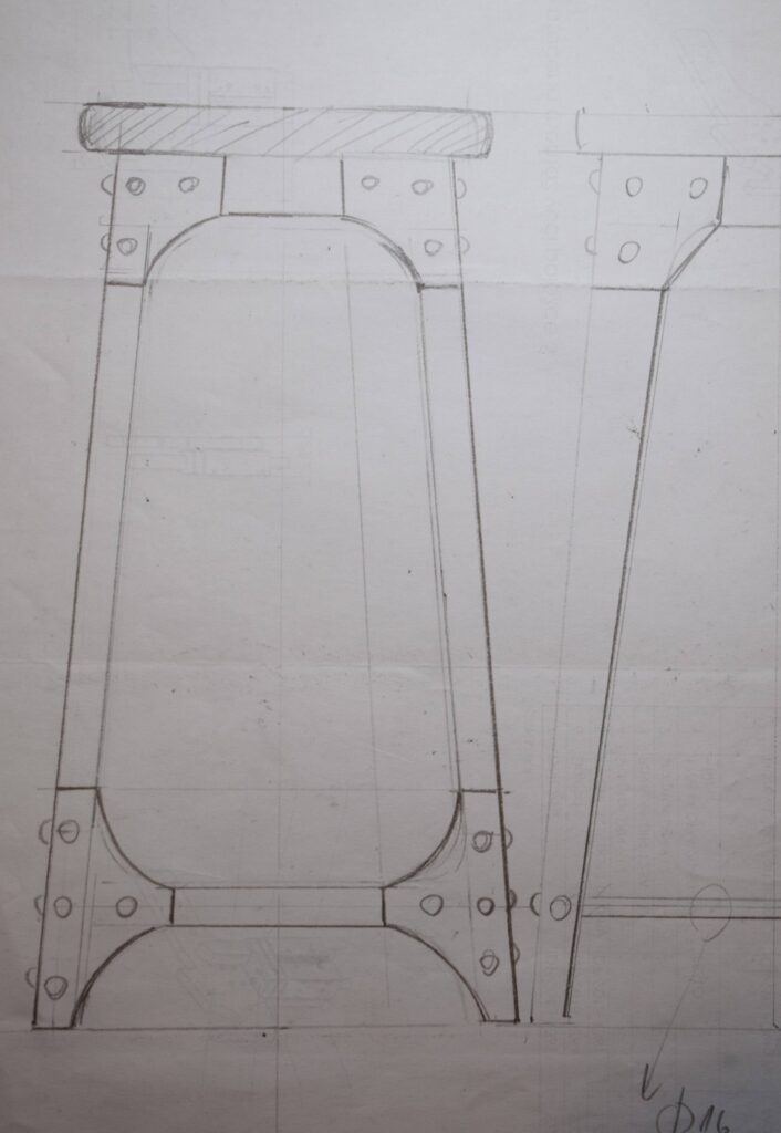 Barová židle v industriálním stylu